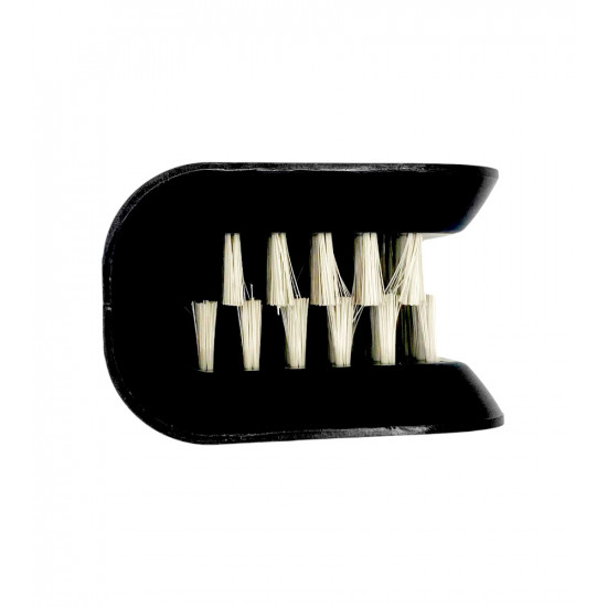 Glosswork Belt Brush Щетка для чистки ремней безопасности.